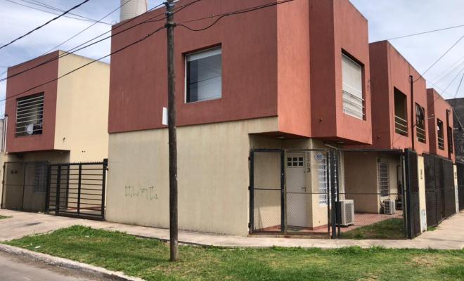 Duplex en Venta en Berazategui