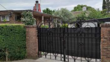 Casa en Venta en Ranelagh, Berazategui, Buenos Aires, Argentina